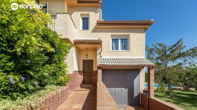 Гранада - Villa de Otura - 872m2