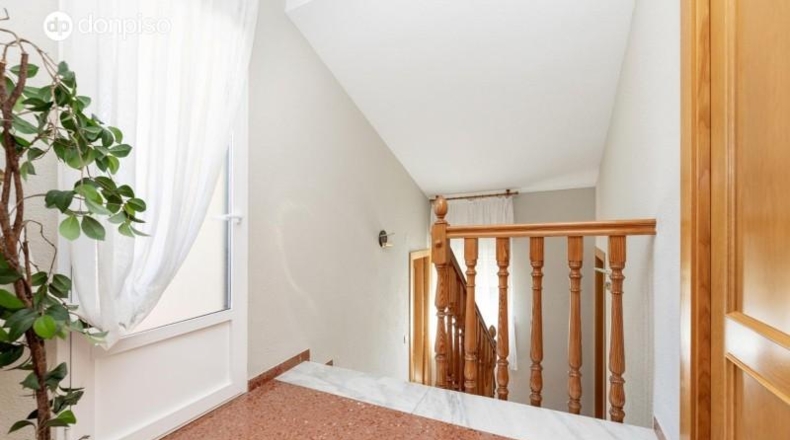 Гранада - Villa de Otura - 872m2