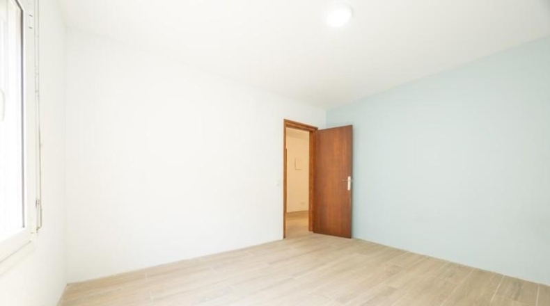 Barcelona - Sant Hipòlit de Voltregà - 410m2