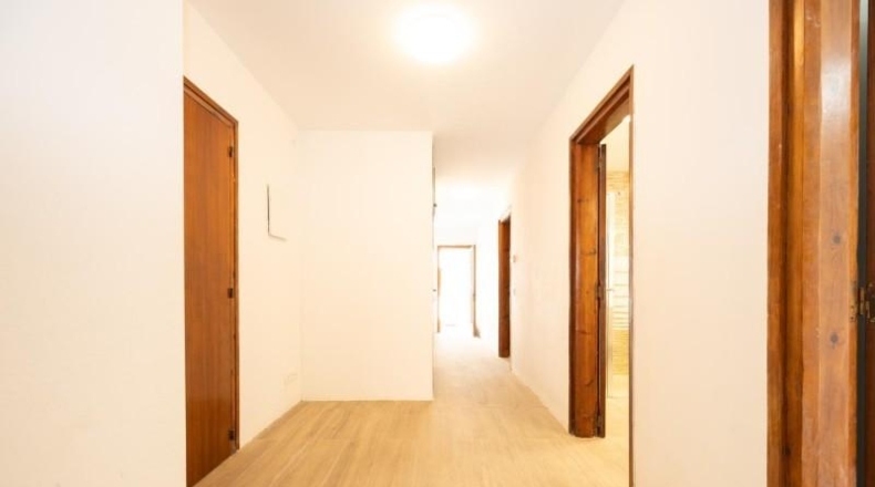 Barcelona - Sant Hipòlit de Voltregà - 410m2
