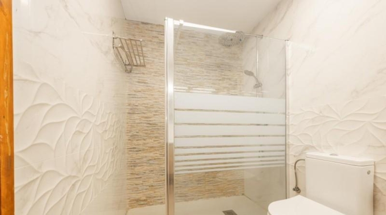 Barcelona - Sant Hipòlit de Voltregà - 410m2