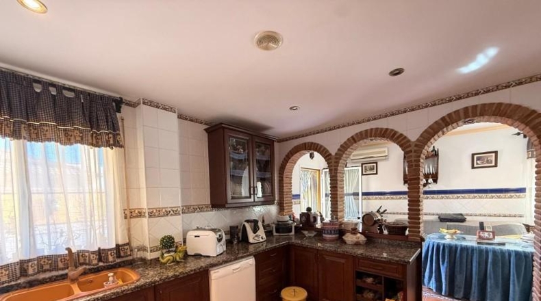Málaga - Antequera - 305m2