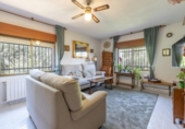 Chalet independiente con terreno en venta en la España, Gójar, ref: TR415067 foto