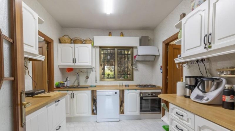 Гранада - Gójar - 938m2
