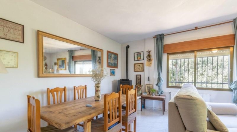 Гранада - Gójar - 938m2