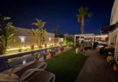 Chalet independiente con terreno en venta en la España, Torrevieja, ref: TR415074 foto