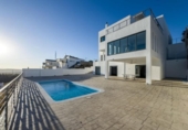 Chalet independiente con terreno en venta en la España, La Zubia, ref: TR363940 foto