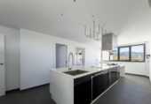 Chalet independiente con terreno en venta en la España, La Zubia, ref: TR363940 foto