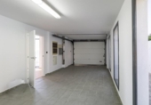 Chalet independiente con terreno en venta en la España, La Zubia, ref: TR363940 foto