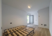 Chalet independiente con terreno en venta en la España, La Zubia, ref: TR363940 foto