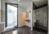 Chalet independiente con terreno en venta en la España, La Zubia, ref: TR363940 foto