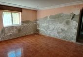 Chalet independiente con terreno en venta en la España, Pola de Siero, ref: TR415108 foto