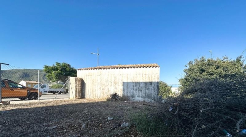 Alicante - Pego - 596m2