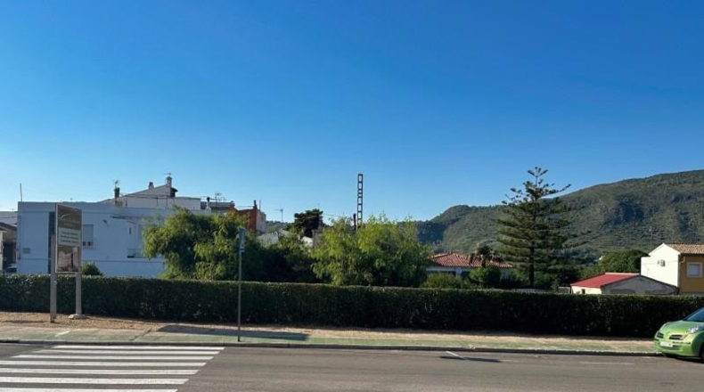 Alicante - Pego - 596m2