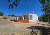 Chalet independiente con terreno en venta en la España, Añora, ref: TR415176 foto