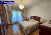 Chalet independiente con terreno en venta en la España, Toreno, ref: TR415193 foto