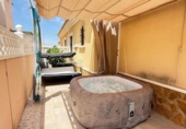 Casa de pueblo en venta en la España, Orihuela, ref: TR415203 foto