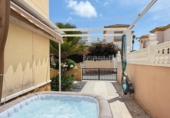 Casa de pueblo en venta en la España, Orihuela, ref: TR415203 foto