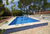 Chalet independiente con terreno en venta en la España, Xàtiva, ref: TR415206 foto