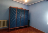 Chalet independiente con terreno en venta en la España, León, ref: TR411802 foto