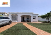 Chalet independiente con terreno en venta en la España, Chiclana de la Frontera, ref: TR415227 foto