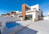 Chalet independiente con terreno en venta en la España, Daya Nueva, ref: TR415230 foto