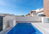 Chalet independiente con terreno en venta en la España, Daya Nueva, ref: TR415230 foto