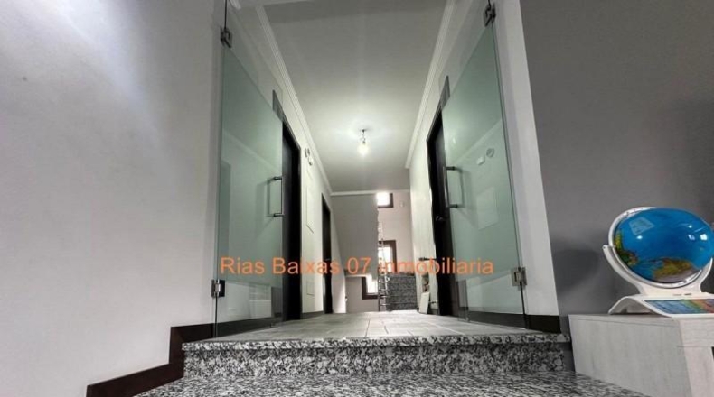 Понтеведра - Puenteareas - 1250m2