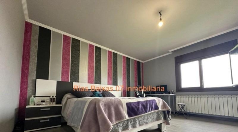 Понтеведра - Puenteareas - 1250m2