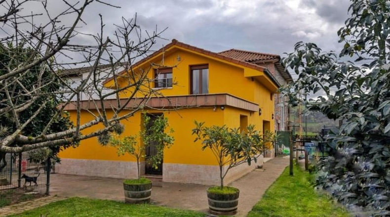 Cantabria - Santa María de Cayón - 576m2