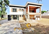 Chalet independiente con terreno en venta en la España, Vila-real, ref: TR415247 foto