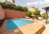 Chalet independiente con terreno en venta en la España, La Zubia, ref: TR415250 foto