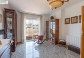 Chalet independiente con terreno en venta en la España, La Zubia, ref: TR415250 foto