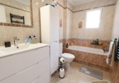 Chalet independiente con terreno en venta en la España, San Miguel de Salinas, ref: TR415252 foto