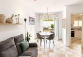 Chalet independiente con terreno en venta en la España, Torrevieja, ref: TR415254 foto