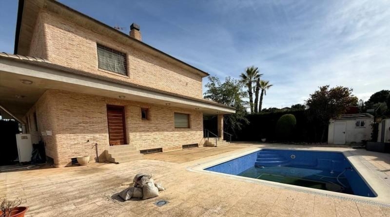 Murcia - Molina de Segura - 350m2