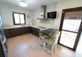 Casa de pueblo en venta en la España, Dos Hermanas, ref: TR328361 foto