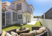 Chalet independiente con terreno en venta en la España, San Bartolomé de Tirajana, ref: TR340949 foto