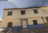 Chalet independiente con terreno en venta en Campo de Criptana ref: TR415267 foto
