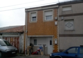 Chalet independiente con terreno en venta en Santander ref: TR415276 foto