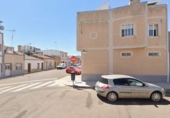Chalet adosado con terreno en venta en Badajoz ref: TR415279 foto
