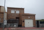 Chalet independiente con terreno en venta en Escalona ref: TR415291 foto