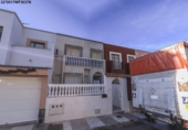 Chalet independiente con terreno en venta en Roquetas de Mar ref: TR415301 foto