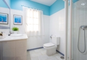 Chalet independiente con terreno en venta en Gines ref: TR415307 foto