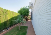 Chalet independiente con terreno en venta en Gines ref: TR415307 foto