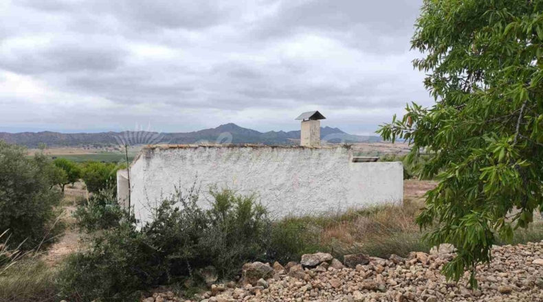 Albacete - Caudete - 33000m2