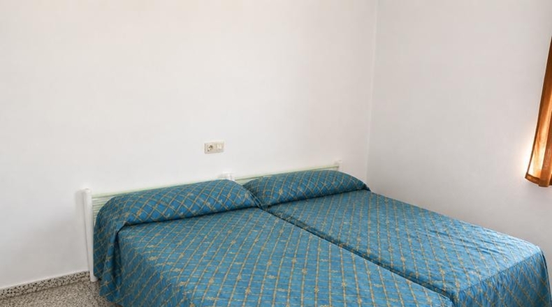 Málaga - Estepona - 20000m2