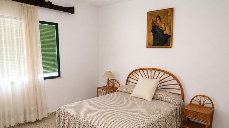 Málaga - Estepona - 20000m2