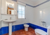 Chalet independiente con terreno en venta en Villa de Otura ref: TR414430 foto