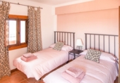 Chalet independiente con terreno en venta en Villalba ref: TR415322 foto